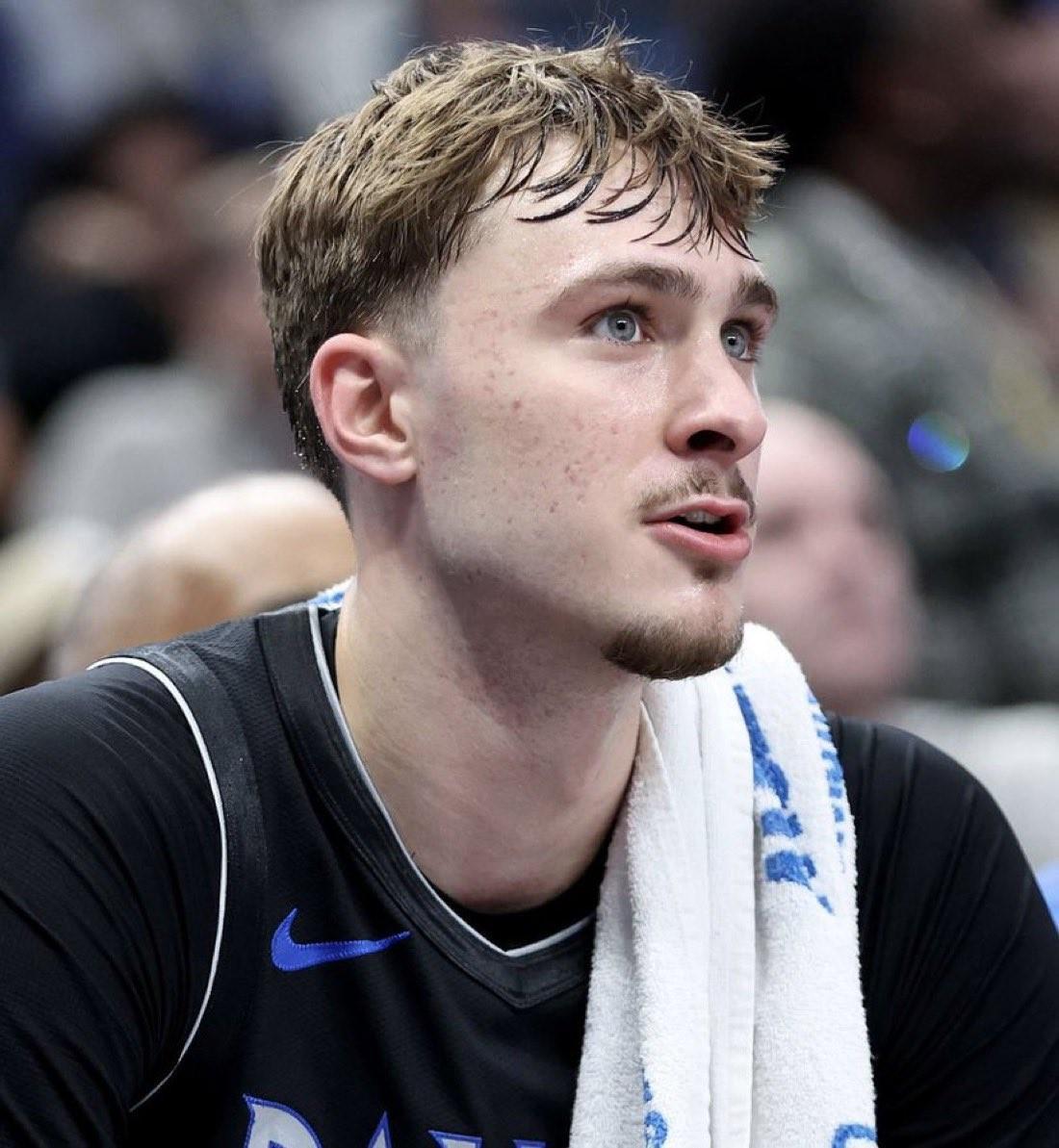 状元风采，弗拉格砍18岁时第11次20+，与詹姆斯断档领先其他人